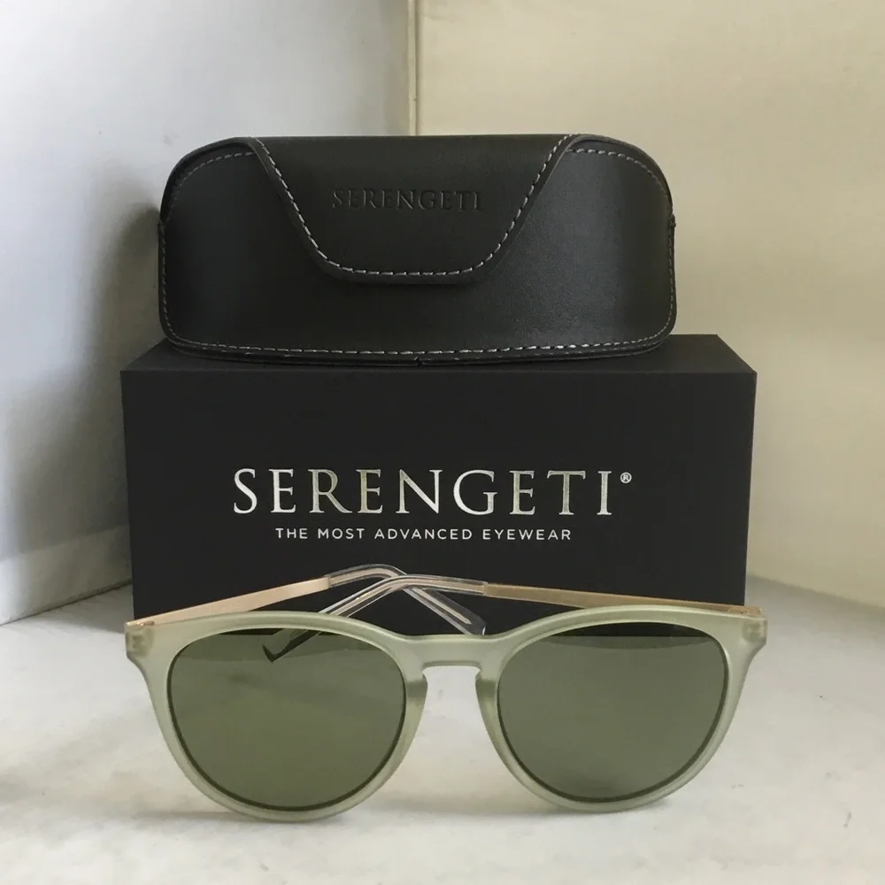 Serengeti Brawley Polarized Sunglasses Case.
